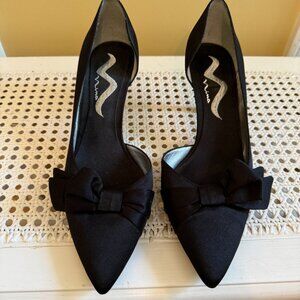 Nina Kitten Heel Pumps with Bow